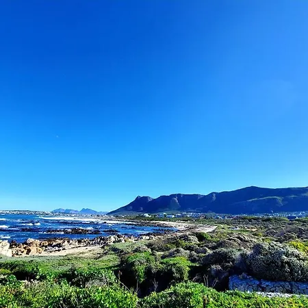 Adorable 2 Bedroom Cottage With Spacious Veranda Hermanus Exterior foto