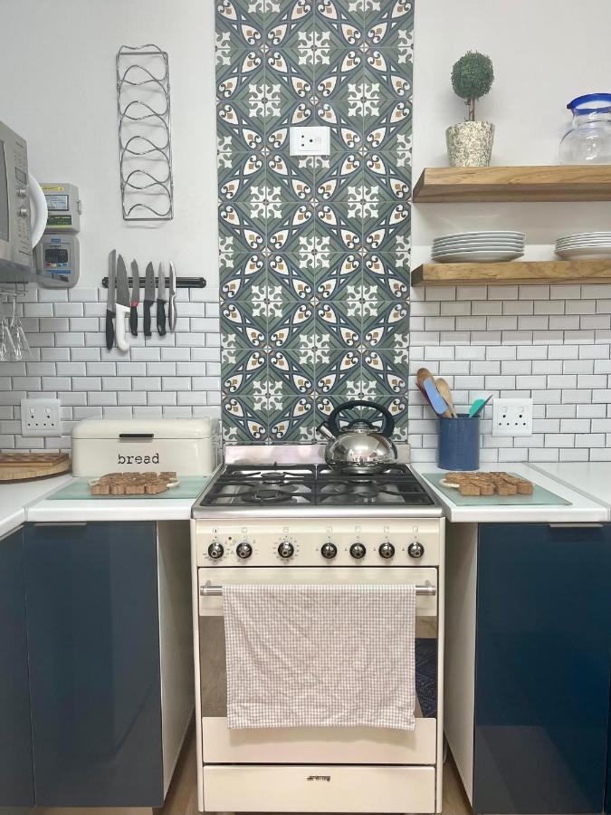 Adorable 2 Bedroom With Spacious Veranda * Hermanus